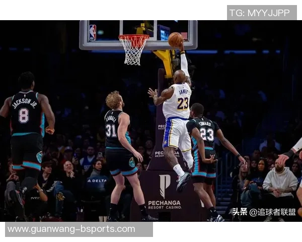 湖人全队狂飙120分东詹组合联手贡献百分精彩表现引发热议